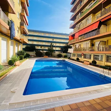Piso Shic De Playa Fenals Con Terraza Y Piscina Apartment Lloret de Mar