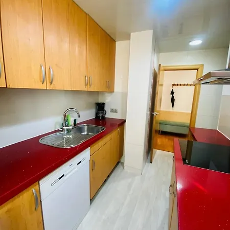 Piso Shic De Playa Fenals Con Terraza Y Piscina Apartment