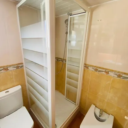 Apartment Piso Shic De Playa Fenals Con Terraza Y Piscina