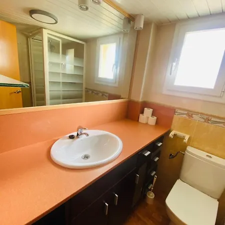Apartment Piso Shic De Playa Fenals Con Terraza Y Piscina *