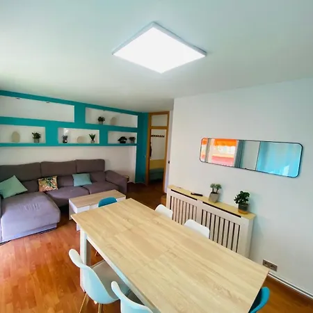 Piso Shic De Playa Fenals Con Terraza Y Piscina Apartment Lloret de Mar